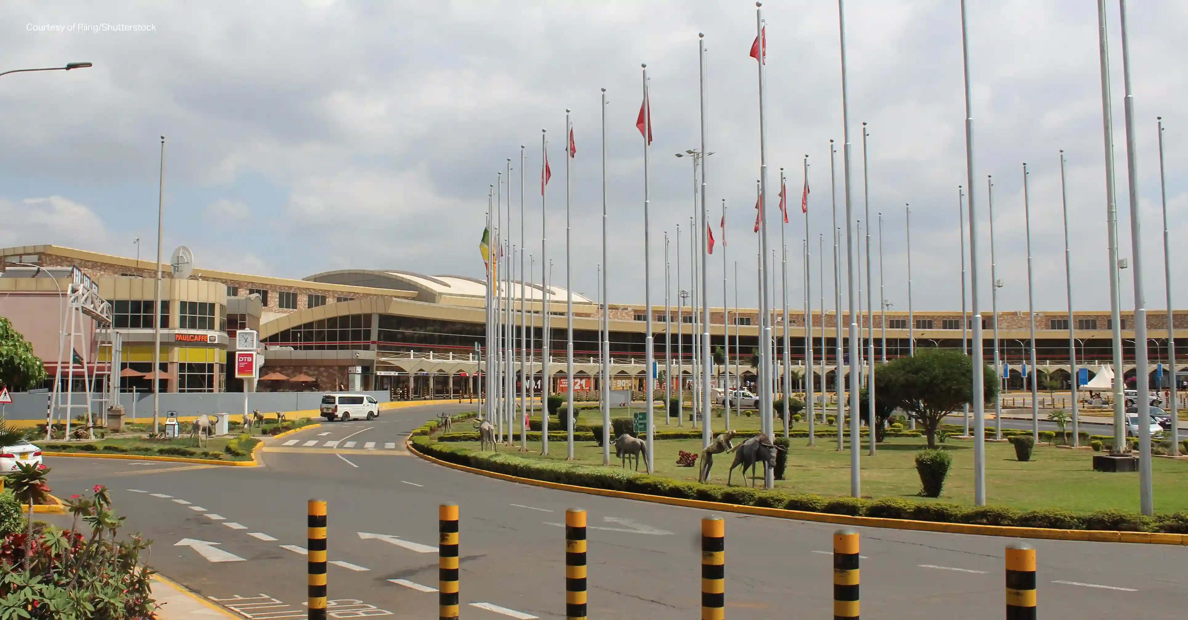 Executive Airport Transfers in Kenya: What Luxury Travelers Should Expect